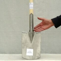 Bêche De Jardinier En Acier électrolysé - Gamme Artisanale Gschwind -Promesse de fleurs Magasin Beche de jardinier en acier electrolyse Gamme artisanale Gschwind 99255 3