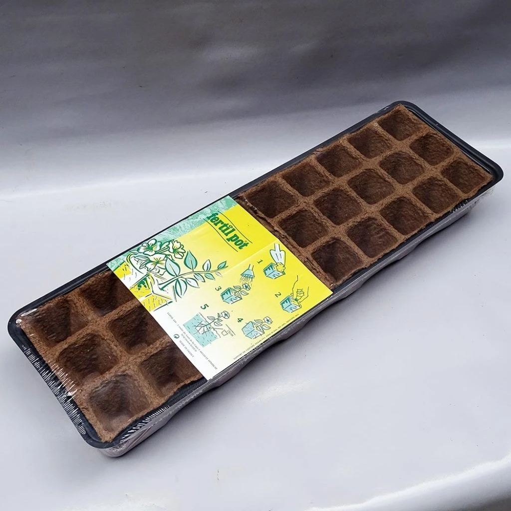 Mini-serre Avec 30 Alvéoles Biodégradables FERTILPOT 3 Mini-serre Avec 30 Alvéoles Biodégradables FERTILPOT